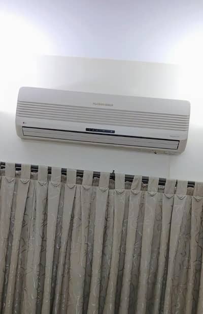 LG Plasma gold 1.5 Ton split AC