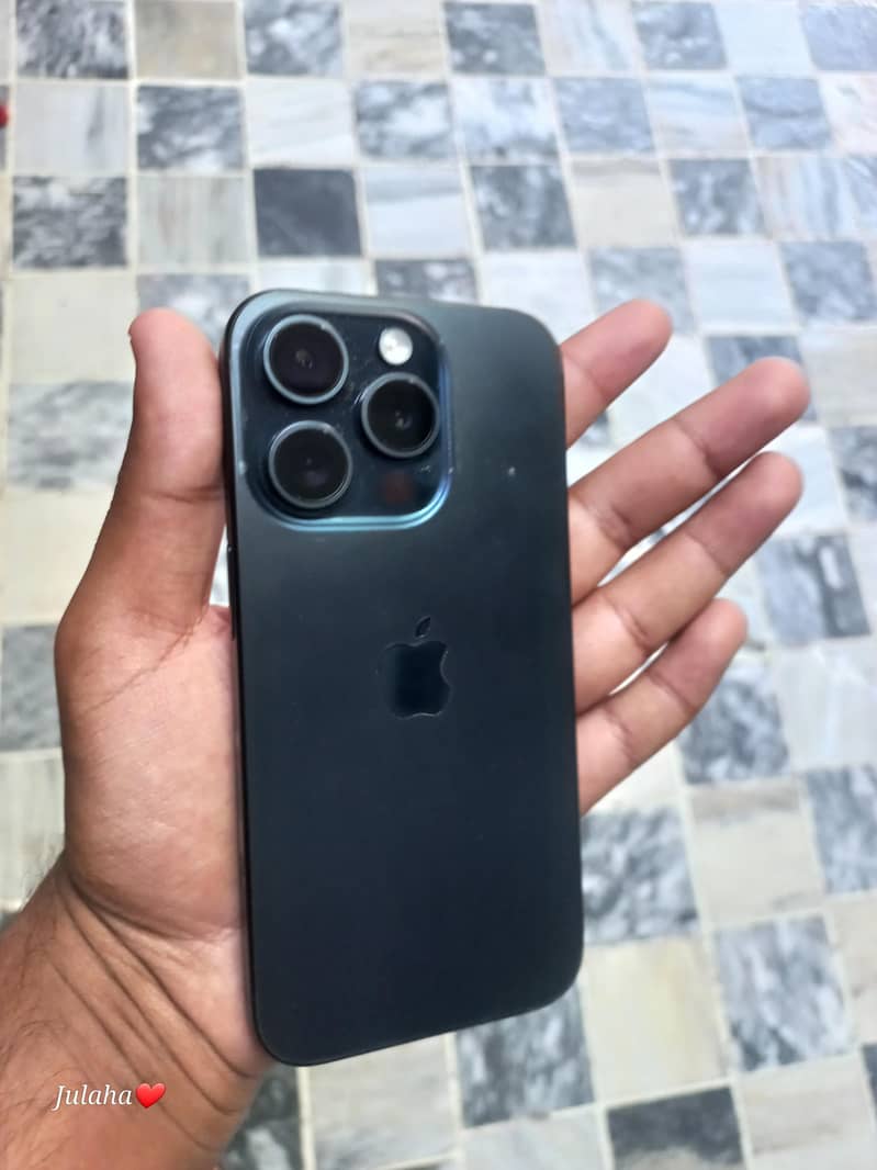 Iphone 15 Pro 3
