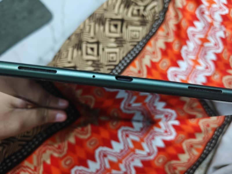 OnePlus tab 4