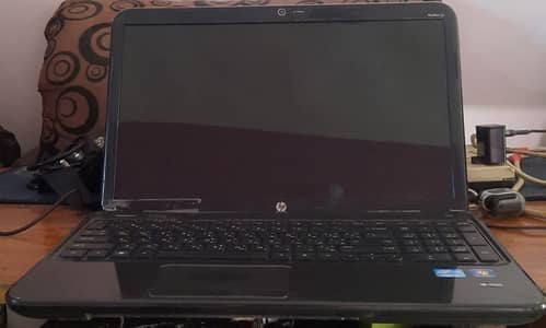 laptop he screen nhi a rhe he agr kese ko parts ke lie chai to batai