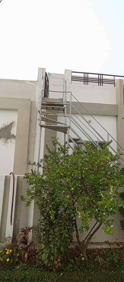 Outdoor Stairs