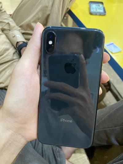Iphone XS PTA APPROVED 256gb black clr