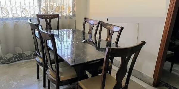 Dining table with 6 seats