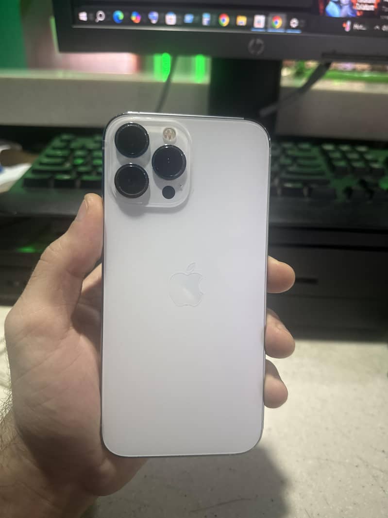 iphone 13 pro max 5