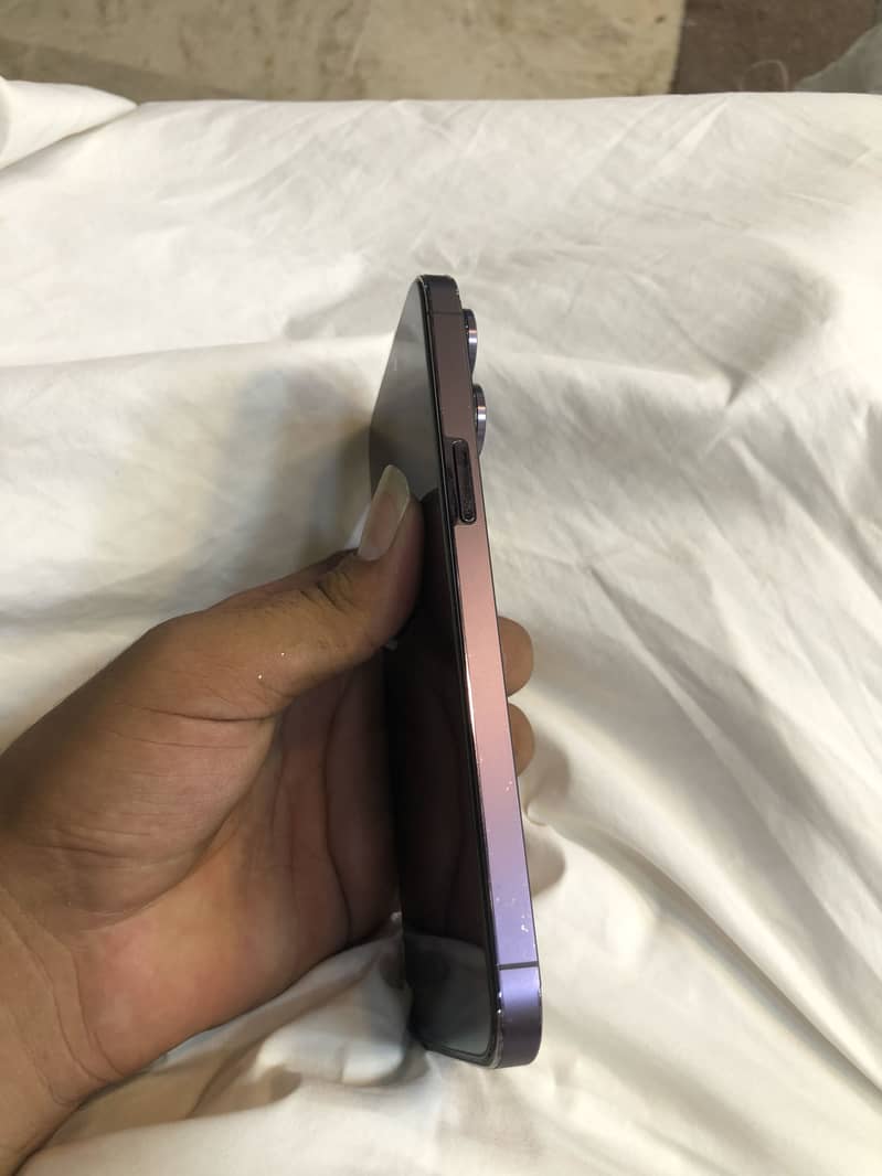 iPhone 14 Pro Max 3