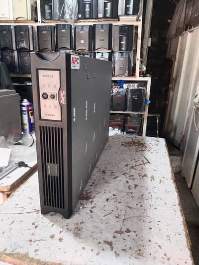 APC UPS 3KVA