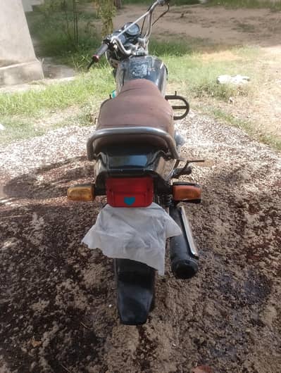 Honda CD 100