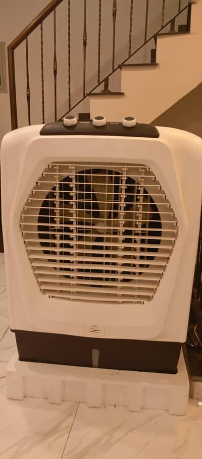 RAC - 5700 Air Cooler
