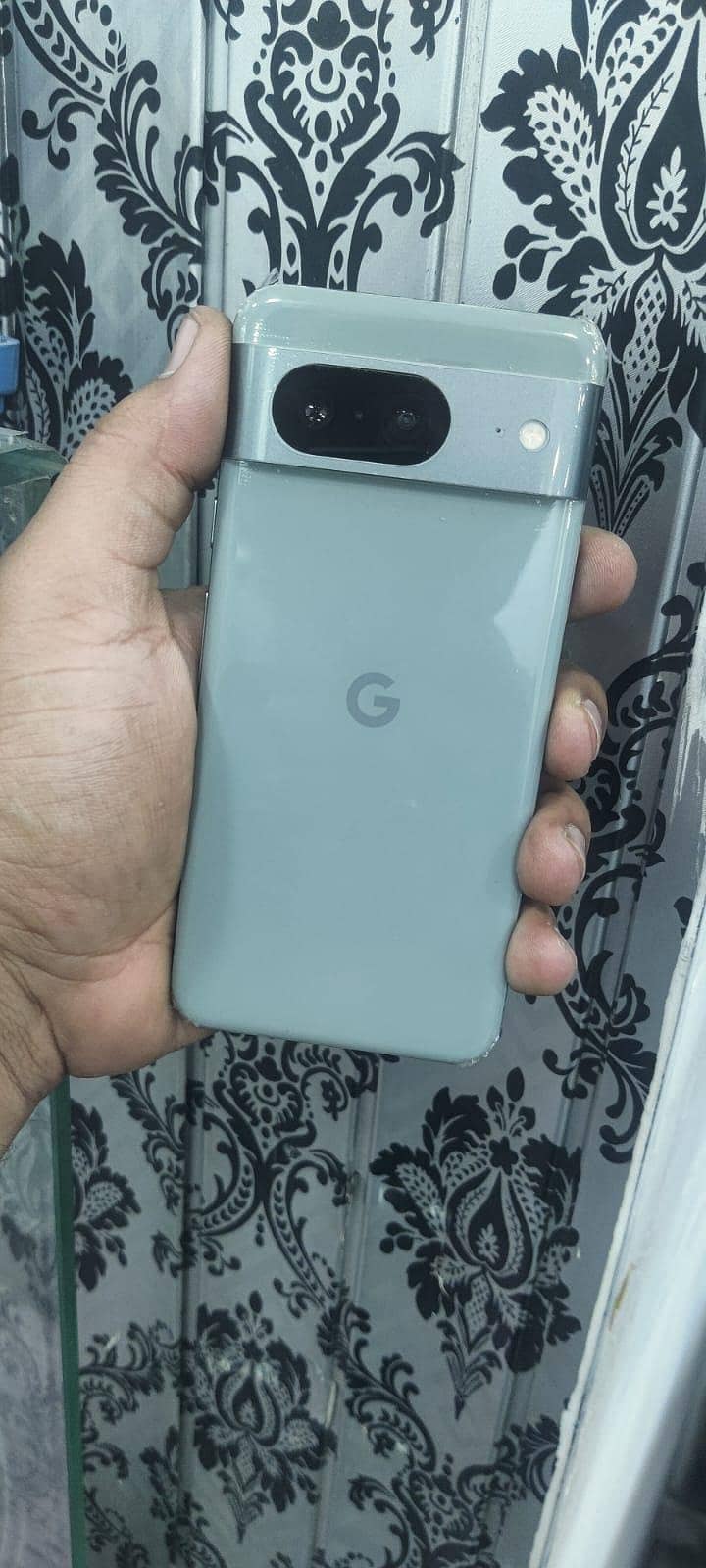 Pixel 8 5