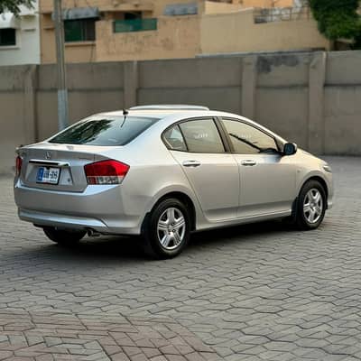 Honda City 1.3 i-VTEC