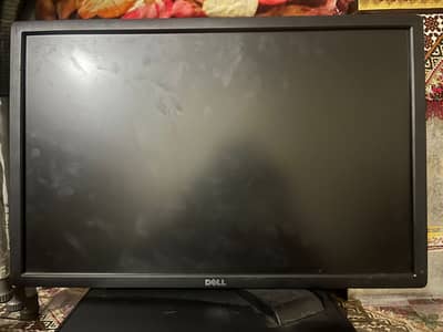 Core i5 4G, 24inch LCD, Mouse, Keyborad