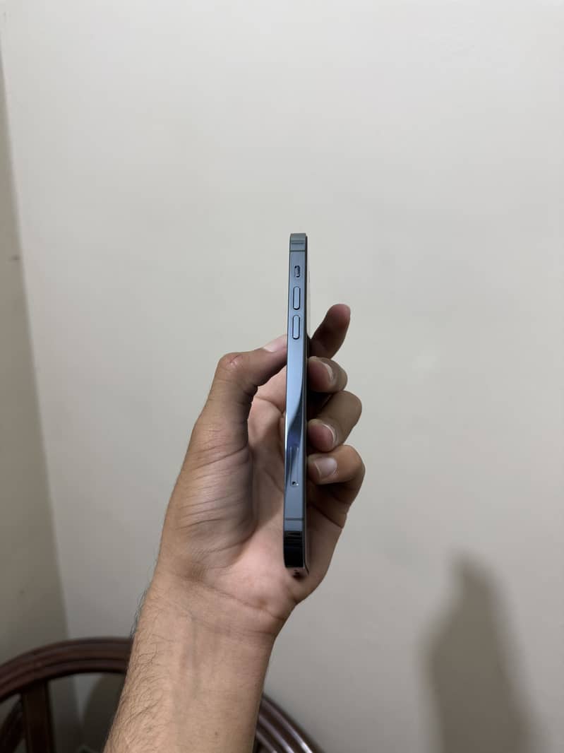 Iphone 12 pro 3