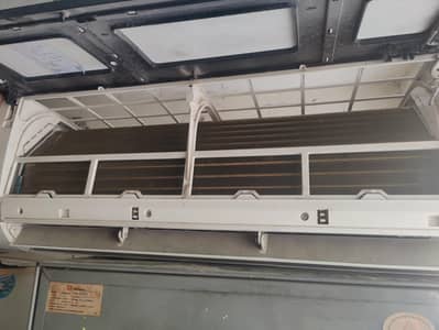 Brande new ac for sale