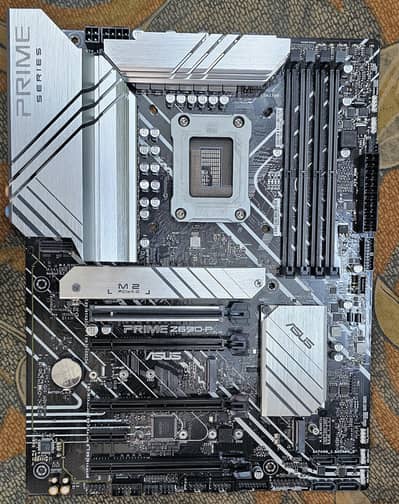 asus z690 desktop motherboard.