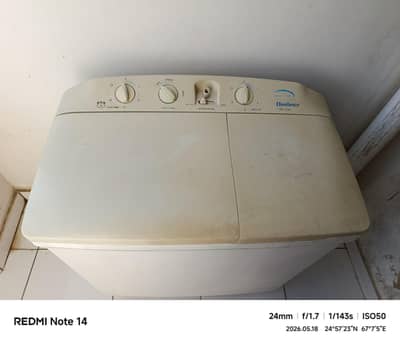 Dawlance Semi Automatic Washing Machine With Dryer– Good Condition