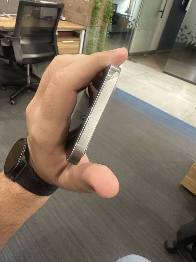 iPhone 12 Pro 3