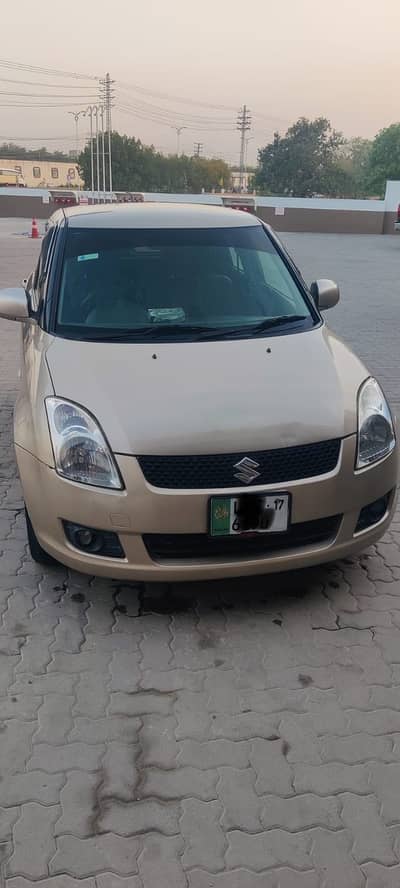 Suzuki Swift For Sale in Lahore