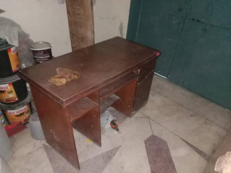 office table 0
