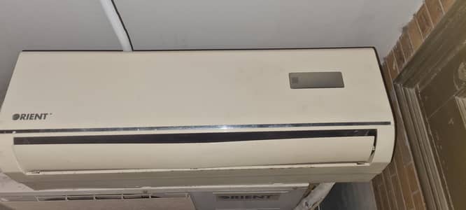orient split air conditioner  1.2 ton