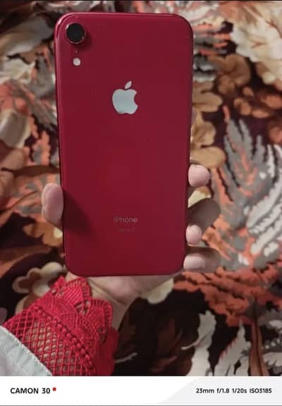 Iphone xr red color