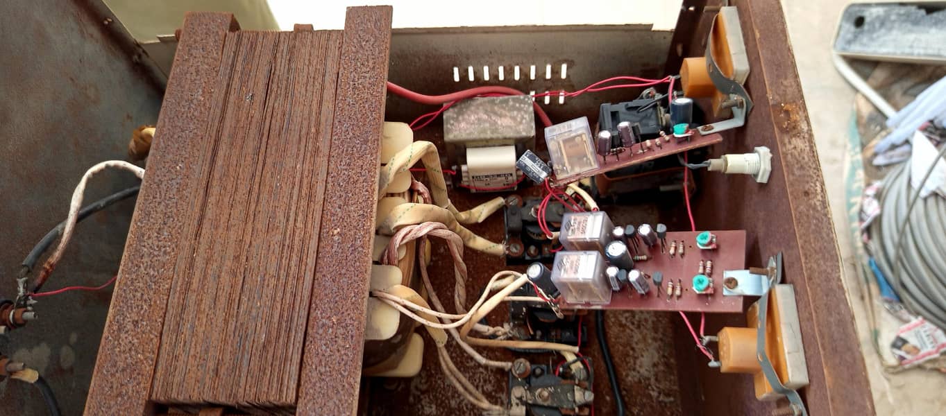 automatic voltage stabilizer 4