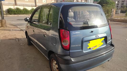 Hyundai Santro.  original. top to bottom.
