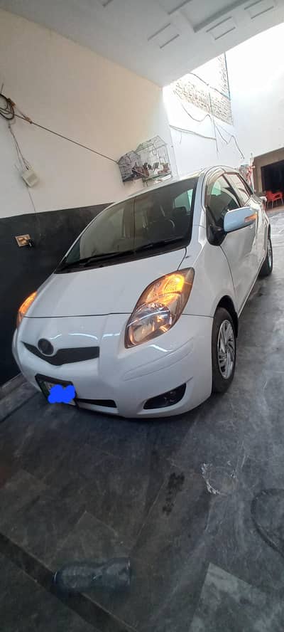 vitz 2009 good car