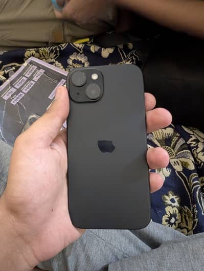 Apple iPhone 15