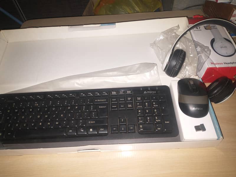 A4tech wireless mouse and keyboard combo 1