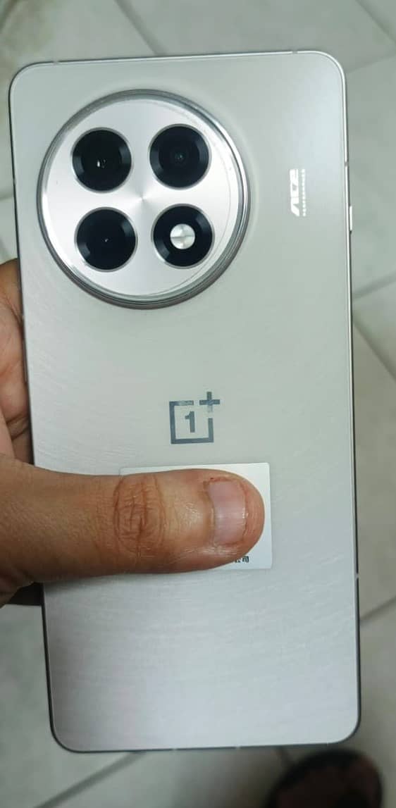 oneplus Ace 5 1