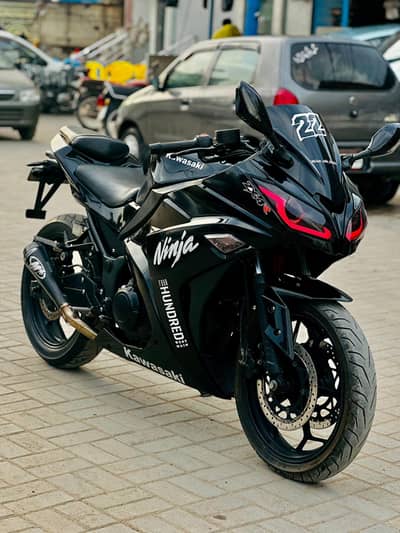 kawasaki Ninja ZX4R Replica dual cylinder  heavy bike