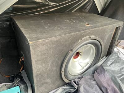 amplifier or base only one year use