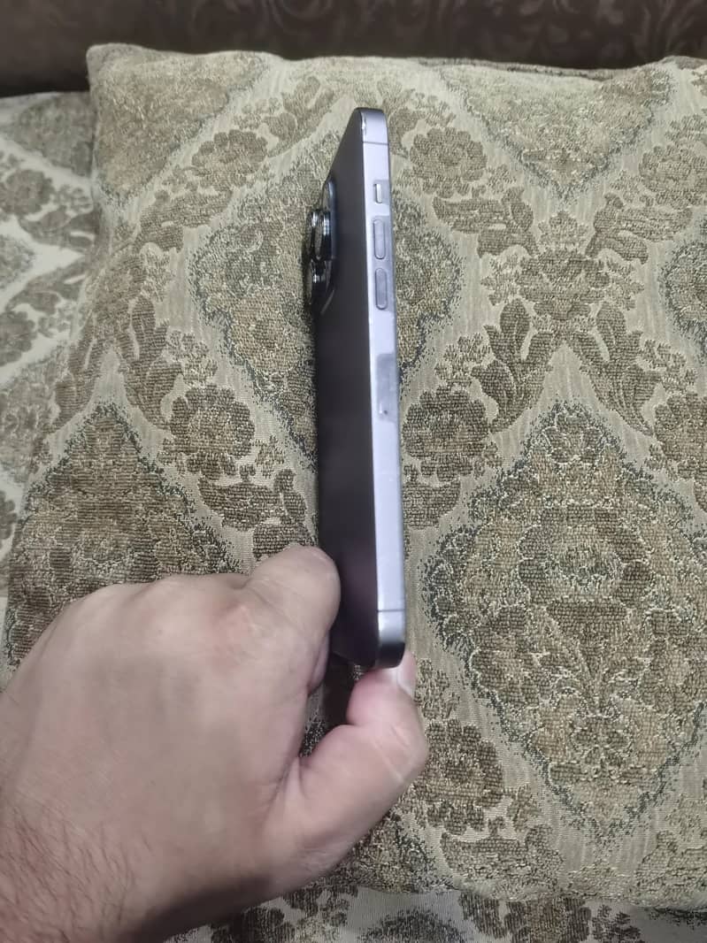 14 pro max 3