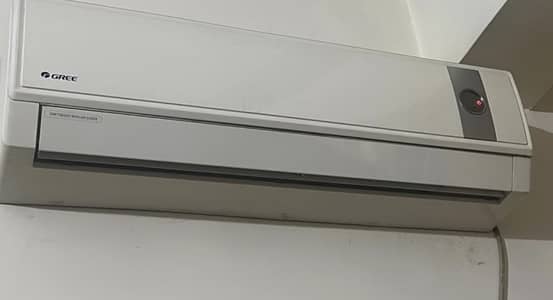 Gree Split AC - Used