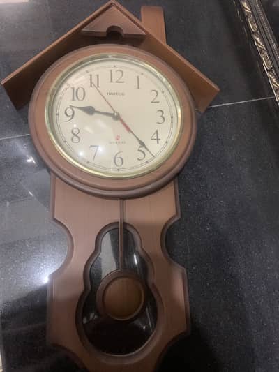 New wall hanging clock