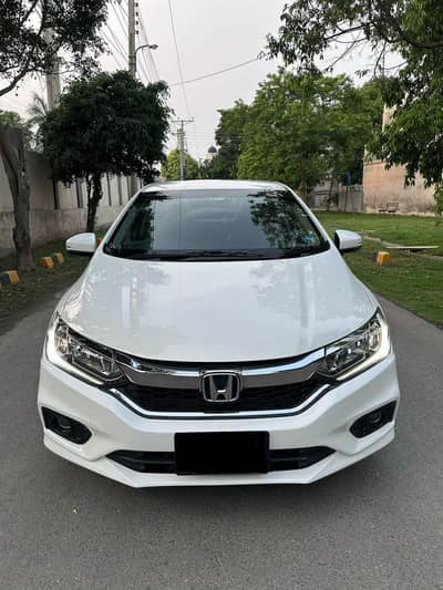 Honda city 1.2 Total genuine
