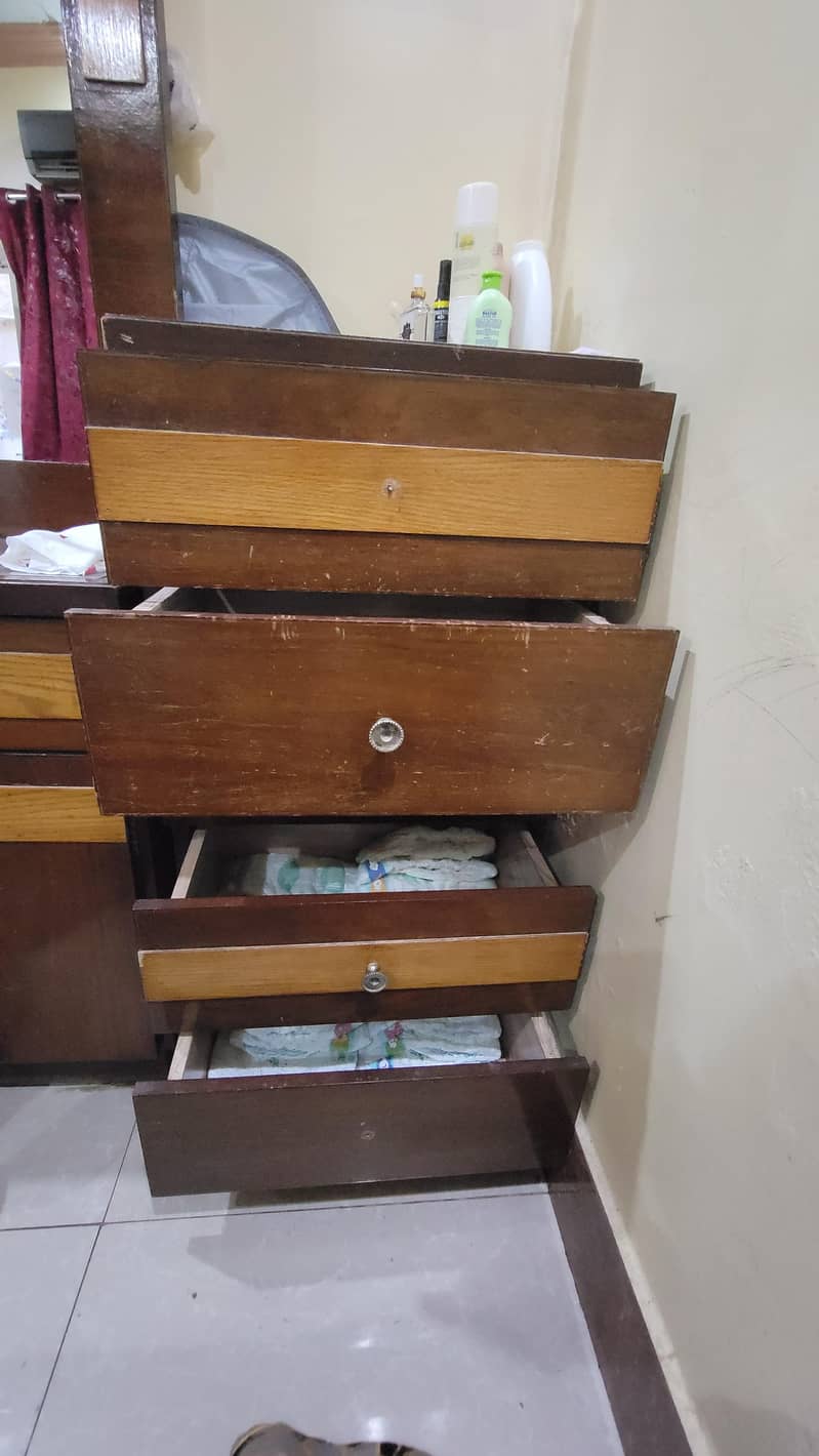 bed side tables 2