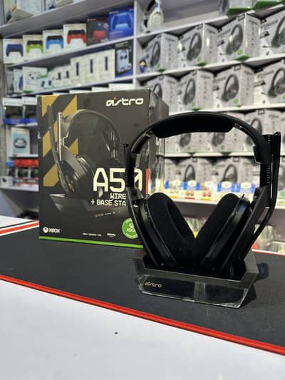 Astro A50 Gen 4 Wireless headset - Xbox / PC - with box