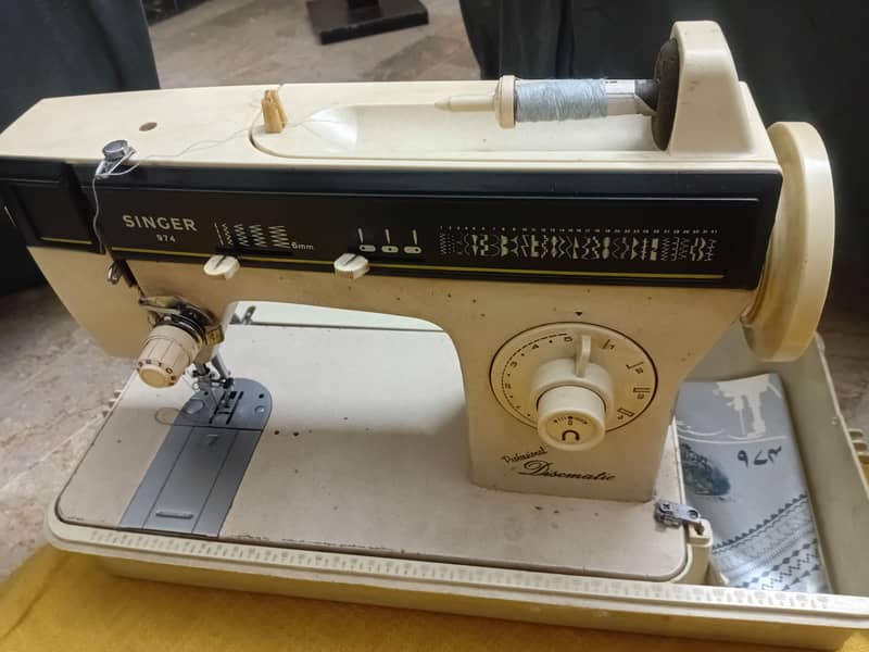 sewing machine 0
