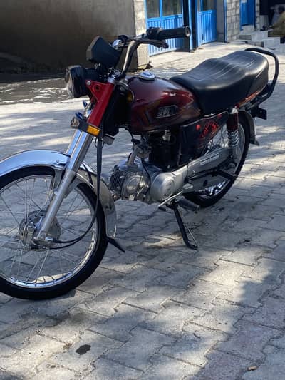 CD 70 / 70 bike