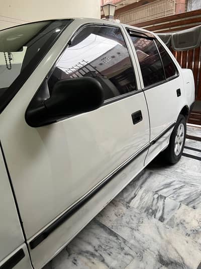 SUZUKI MARGALA 1994 .