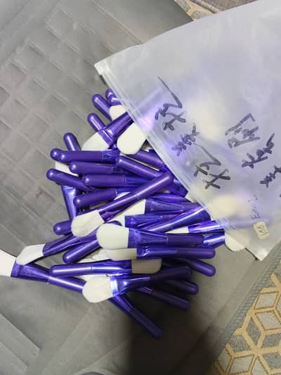 All Makeup Products & Brushes Stock | Wholesale Makeup Items | makeup