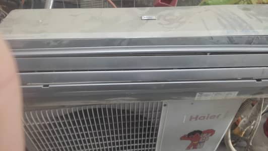 Hair AC 1 ton