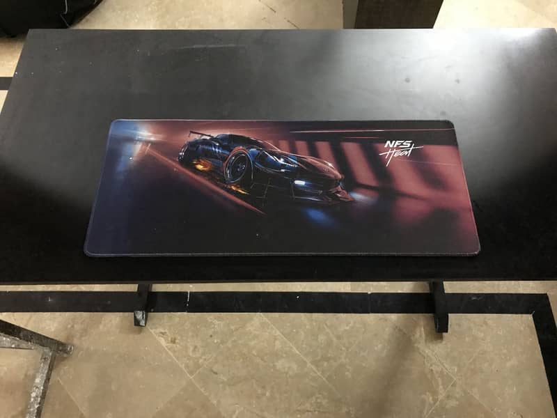 Computer gaming table 1