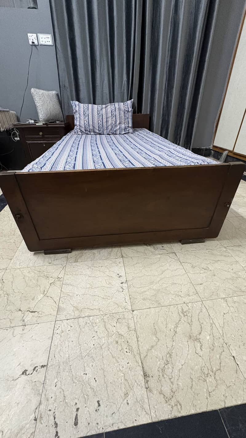 2 single beds 1