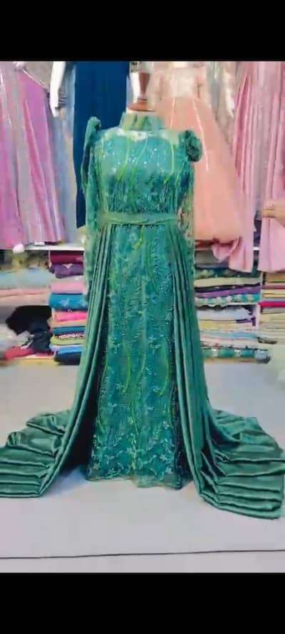 Beautiful Emerald Green Maxi for Sale