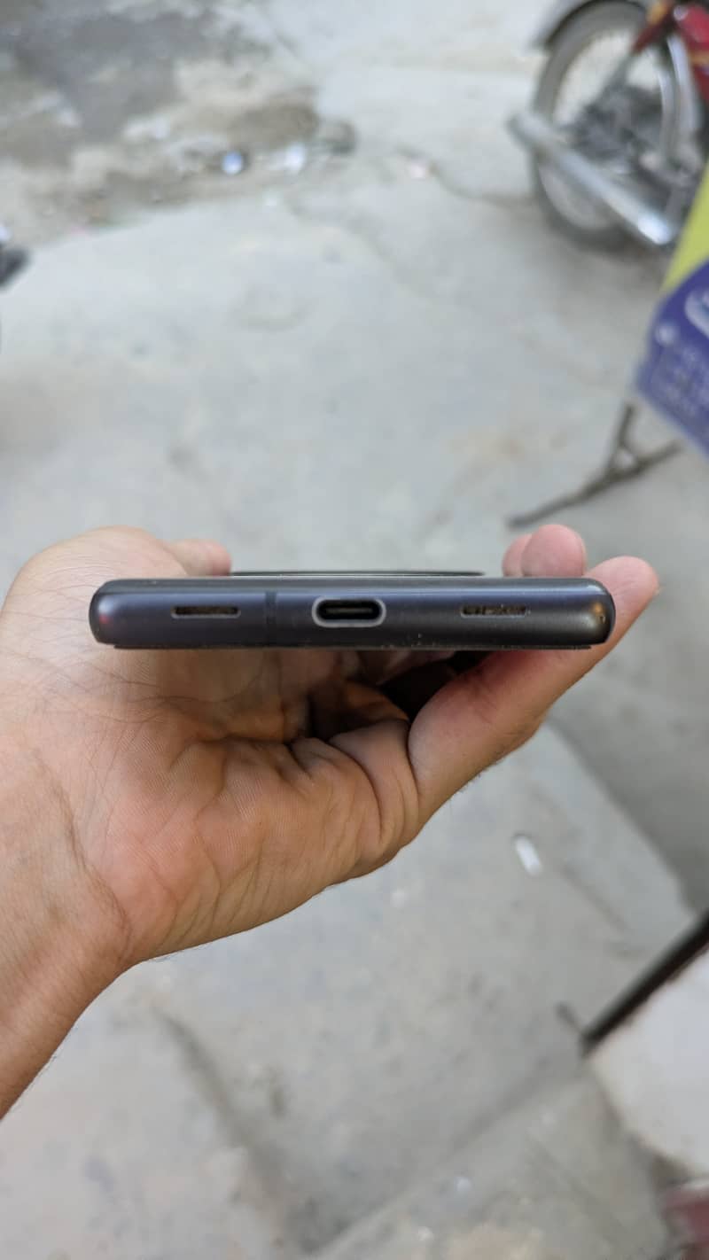 Google Pixel 7a 4
