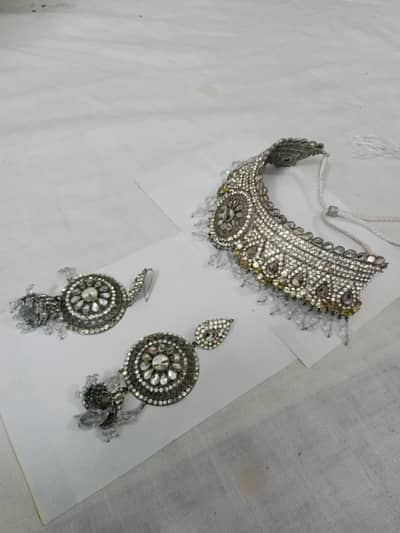 jewellery set for sale urgent