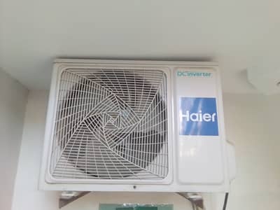 Haier 1 ton DC Inverter.