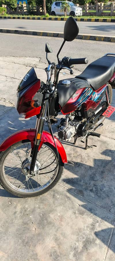 Am selling my bike CD70 Dream like a brand new bike